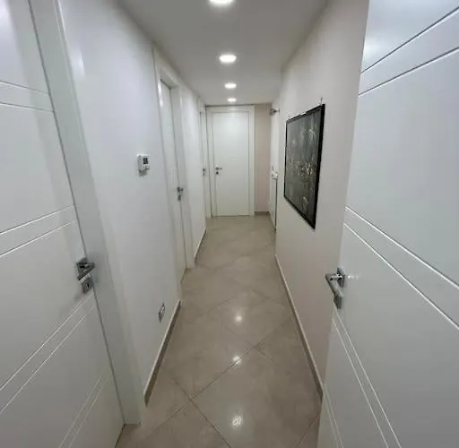 Monzio's House Apartamento Nápoles